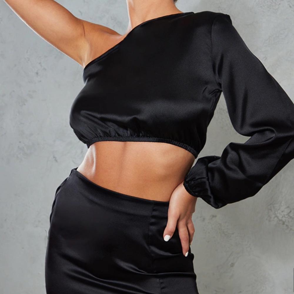 pretty little thin matching black silk off shoulder crop top